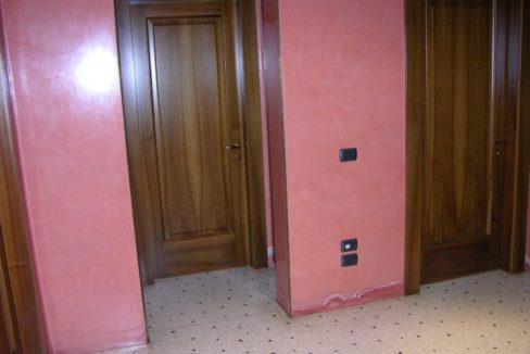 438.foto24